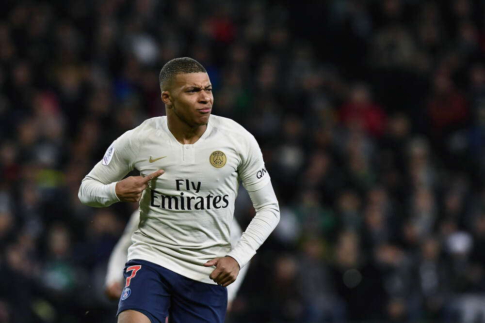 太狠了！竟然连续两年，主动降价！